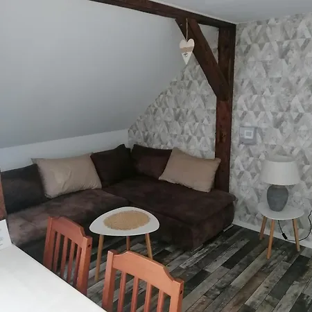 Apartment Iv Sarrebriese *