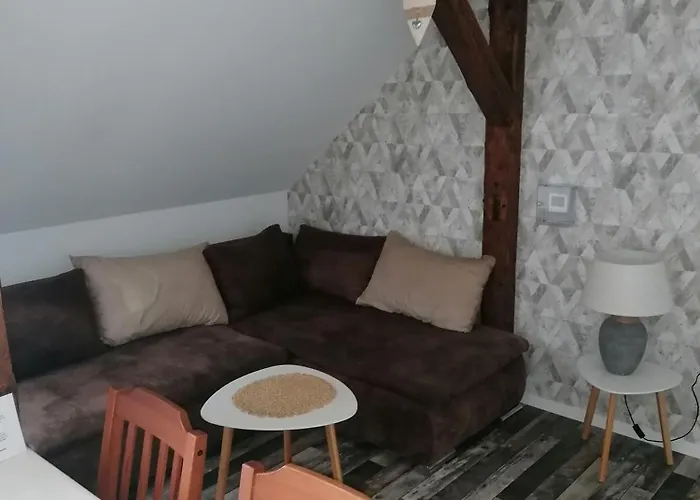 Lägenhet Iv Sarrebriese *